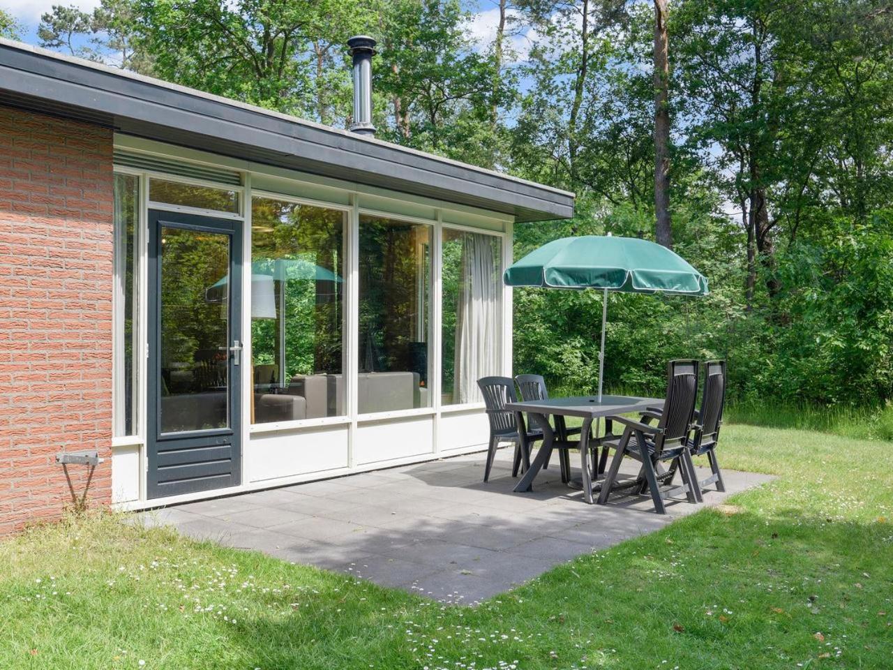 Luxury 4-Person Bungalow In The Holiday Park Landal Twenhaarsveld โฮลเตน ห้อง รูปภาพ