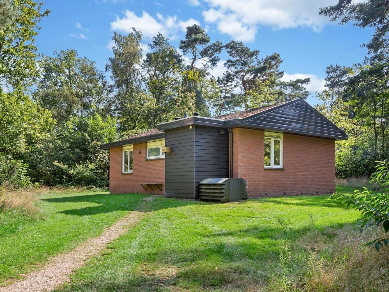 Luxury 4-Person Bungalow In The Holiday Park Landal Twenhaarsveld โฮลเตน ห้อง รูปภาพ