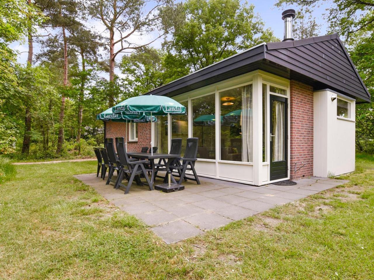 Luxury 4-Person Bungalow In The Holiday Park Landal Twenhaarsveld โฮลเตน ห้อง รูปภาพ