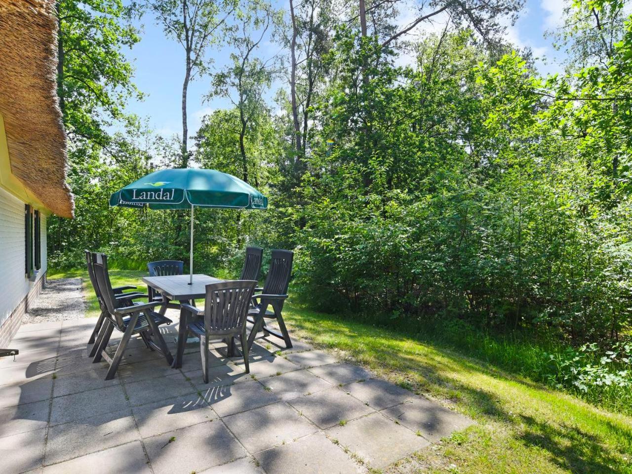 Luxury 4-Person Bungalow In The Holiday Park Landal Twenhaarsveld โฮลเตน ห้อง รูปภาพ